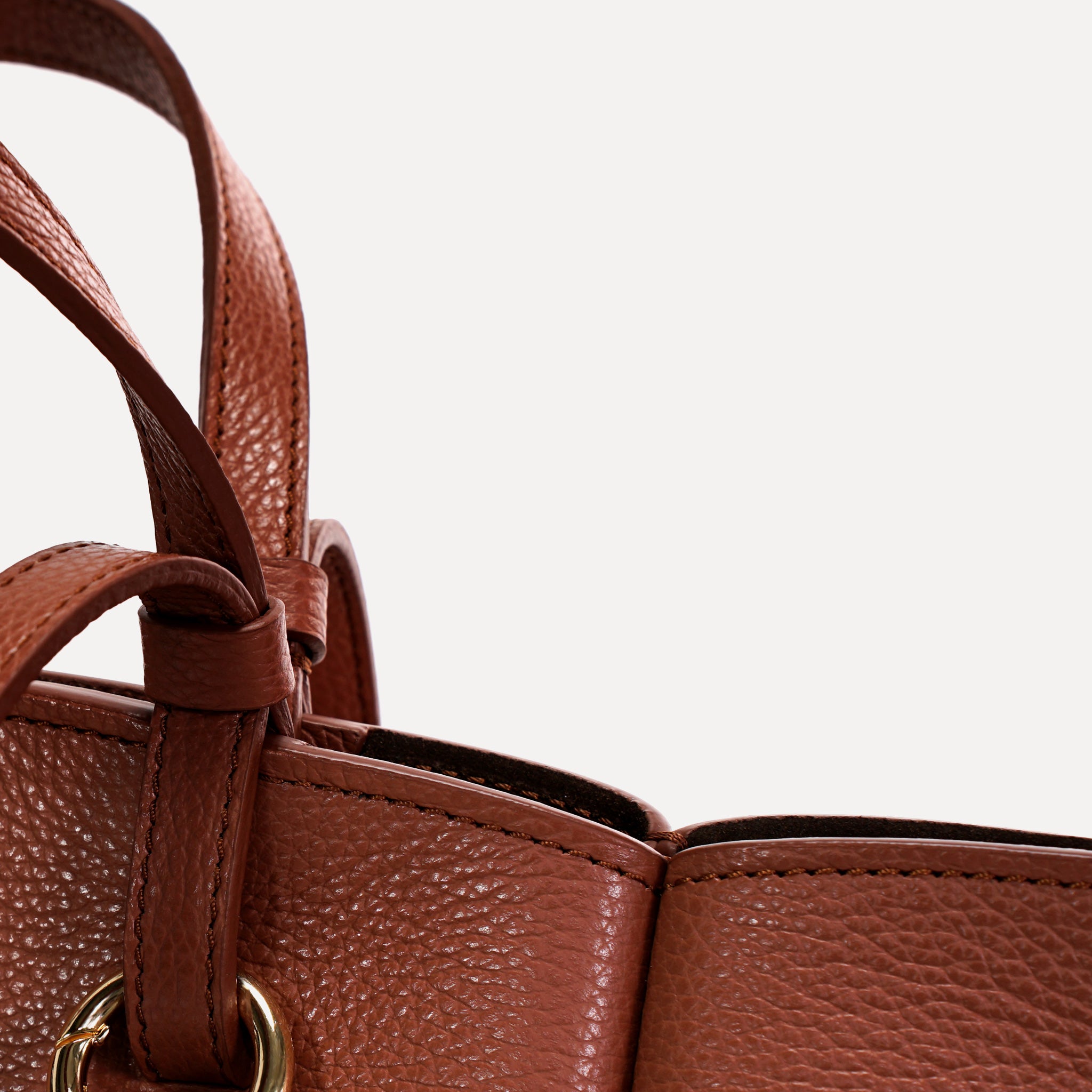 Maxi Voulez-Vous Bag, Textured Leather, Cinnamon